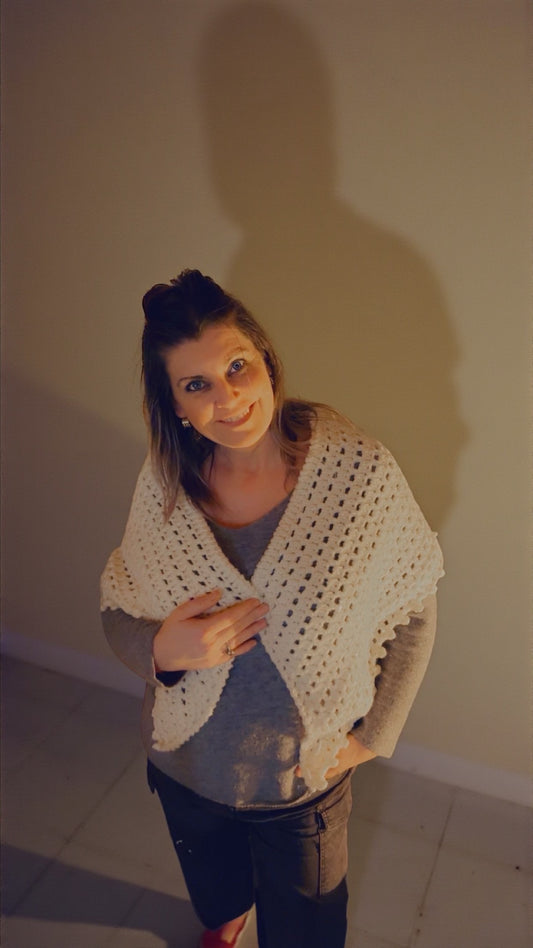 HOLD OPEN Poncho-Bolero